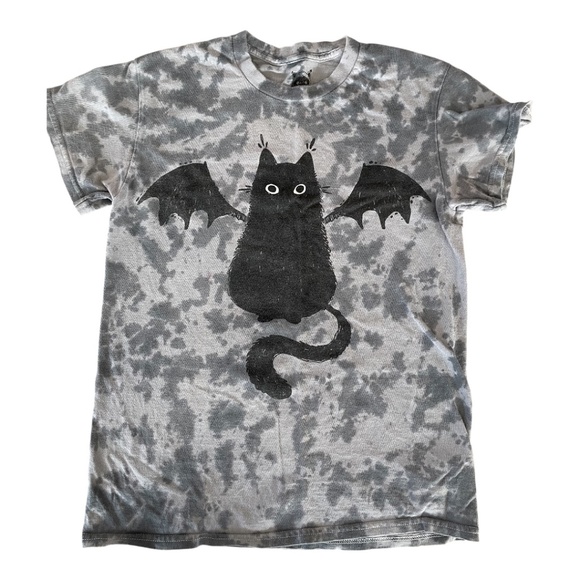 Tee - Picture 1 of 3